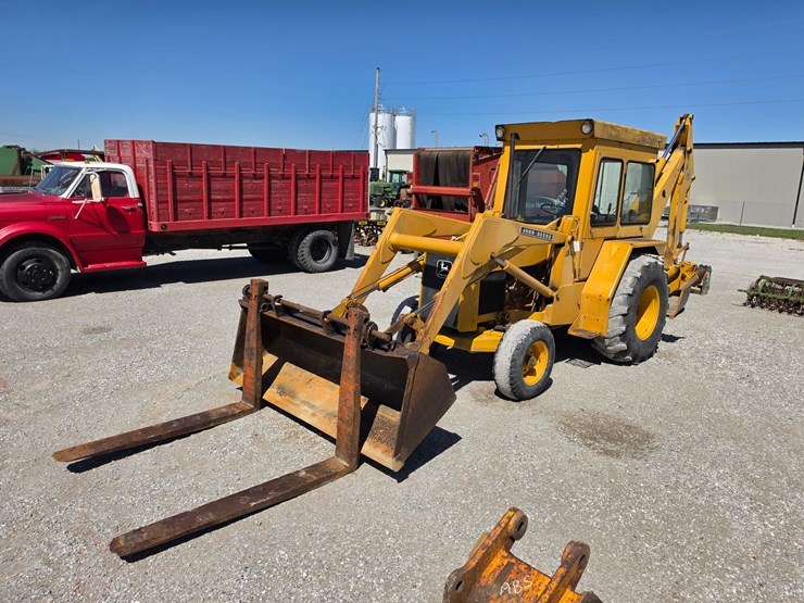 1995-deere-410d-image-1