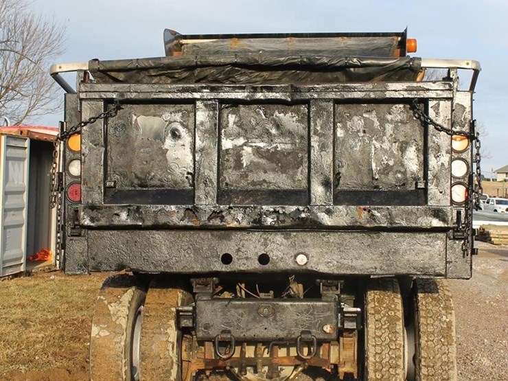 2011-international-workstar-7400-image-3