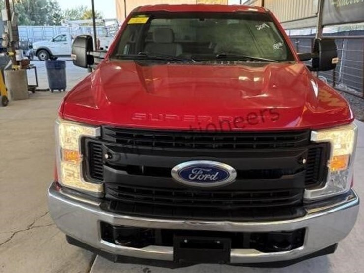 2019-ford-f250-image-3