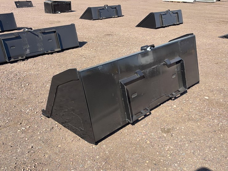 skid-steer-snow/litter-bucket-image-4