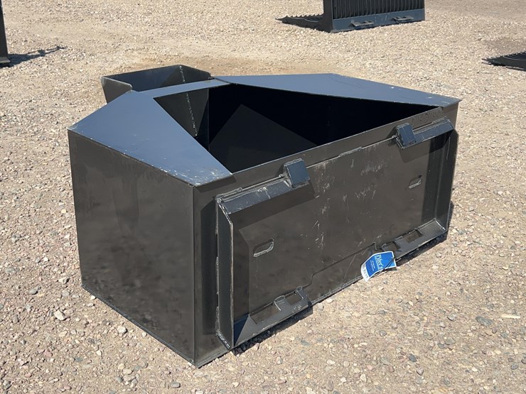 concrete-placement-bucket-image-4