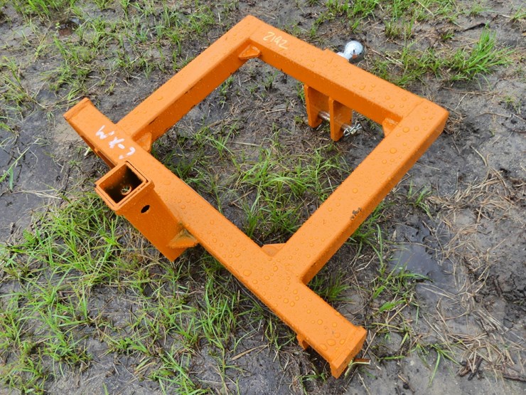 wolverine-3pt-hitch-receiver-image-1