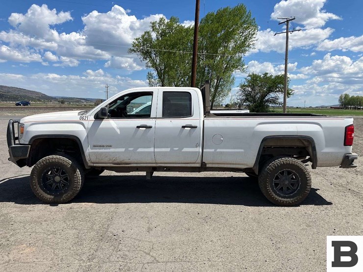 2018-gmc-sierra-2500-image-6