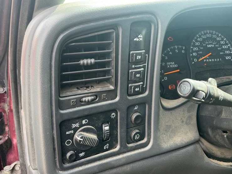 2005-chevrolet-silverado-2500hd-image-53