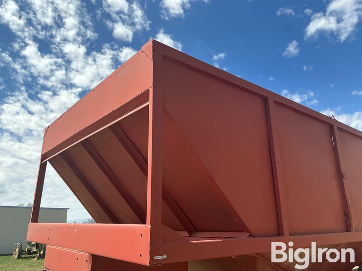 s/a-grain-trailer-w/-5th-wheel-caddy-image-18