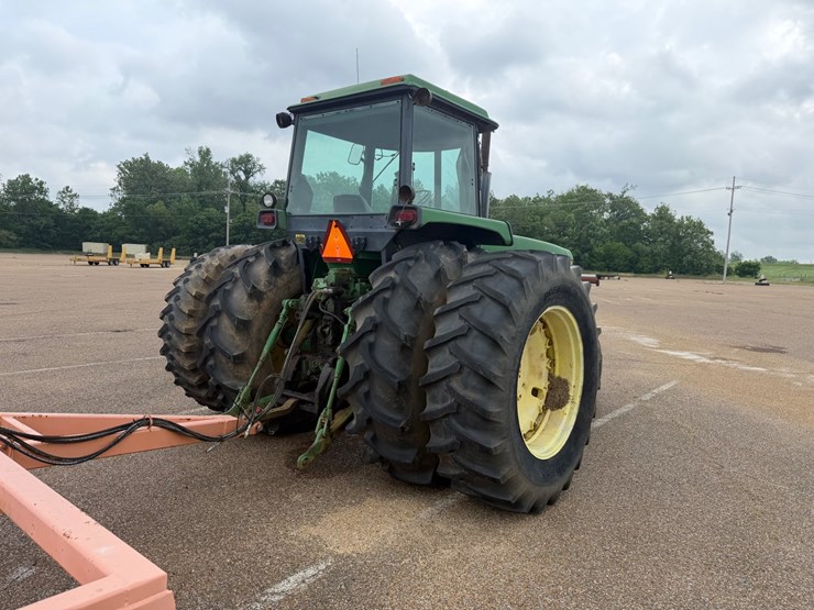 john-deere-4840-image-6