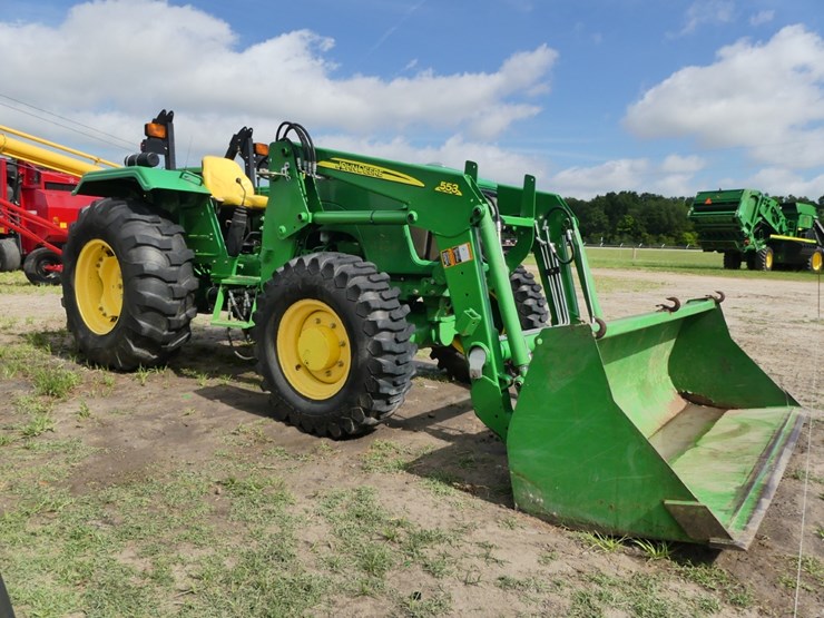 2011-john-deere-5075e-image-1