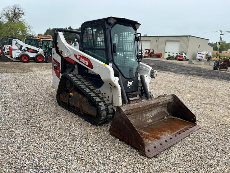 2020-bobcat-t64-image-6