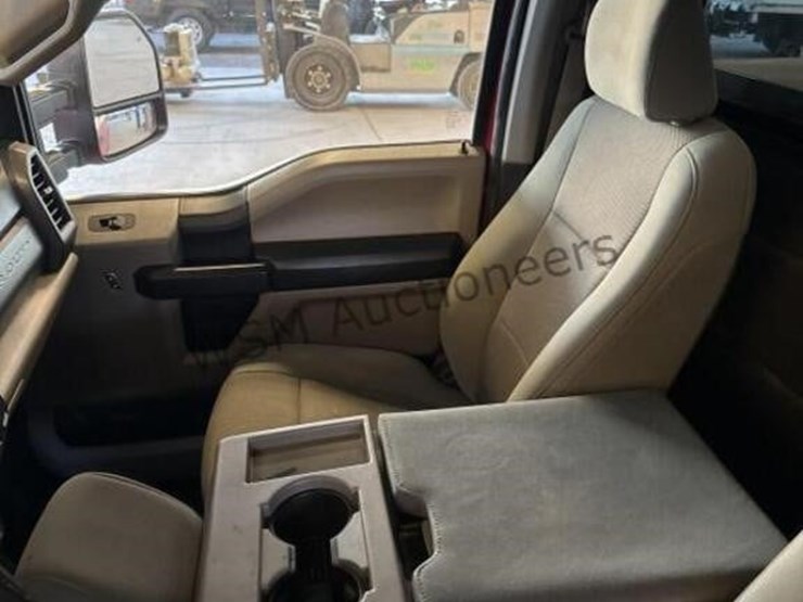 2019-ford-f250-image-21