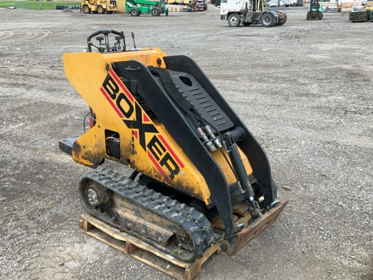 #1050-•-boxer-mini-skid-steer-loader-image-6