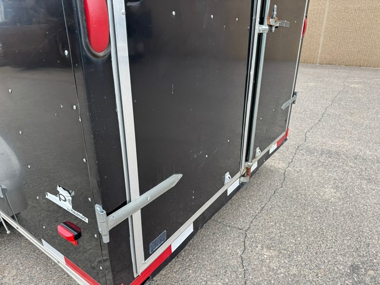 #3892-•-2015-haulmark-18'-enclosed-trailer-image-17
