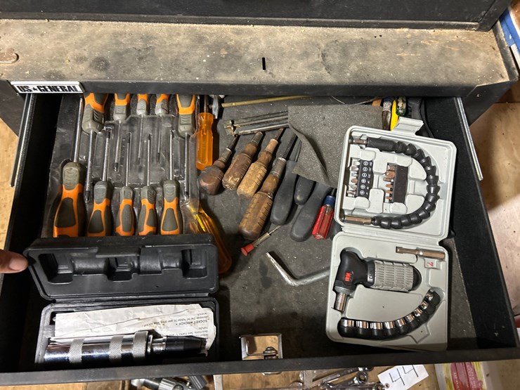 #21-•-u.s.-general-tool-chest-and-contents-image-6