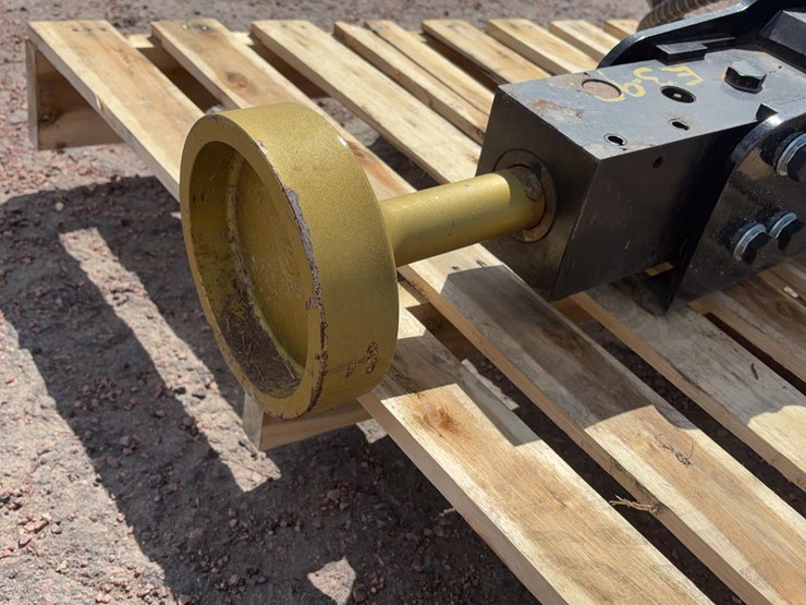 custom-skid-steer-post-pounder-image-6