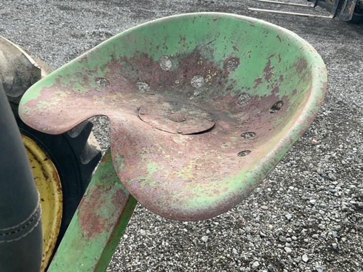 john-deere-b-image-20
