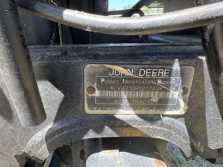 john-deere-4210-image-13