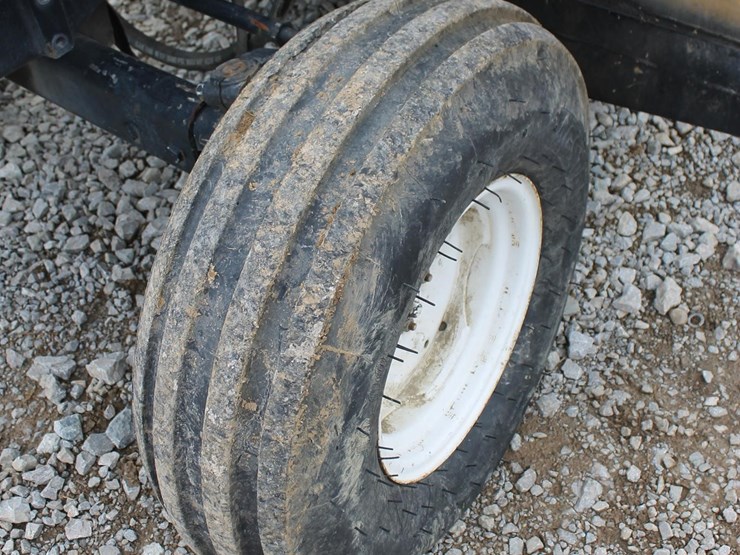 new-holland-t5040-image-11