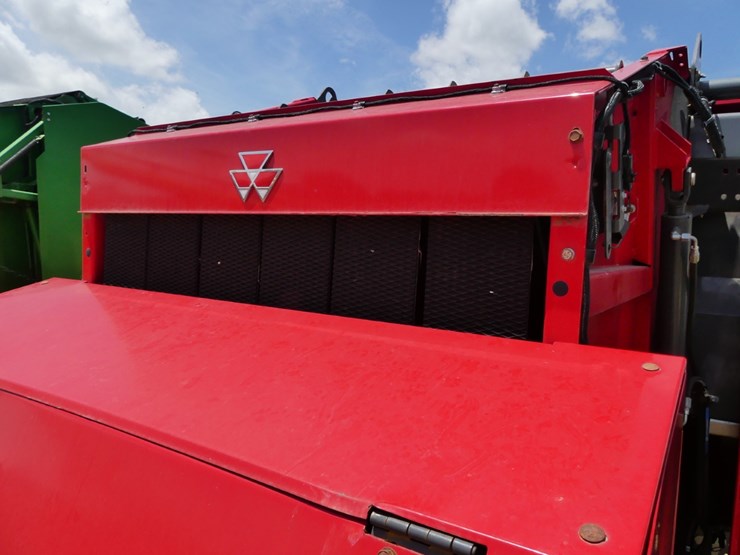 massey-ferguson-1745-image-7