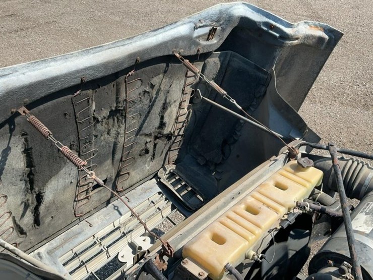 #1951-•-1990-ford-700-dump-truck-image-35