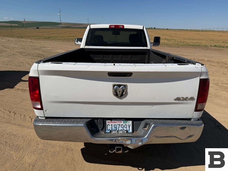 2014-dodge-1500-image-3