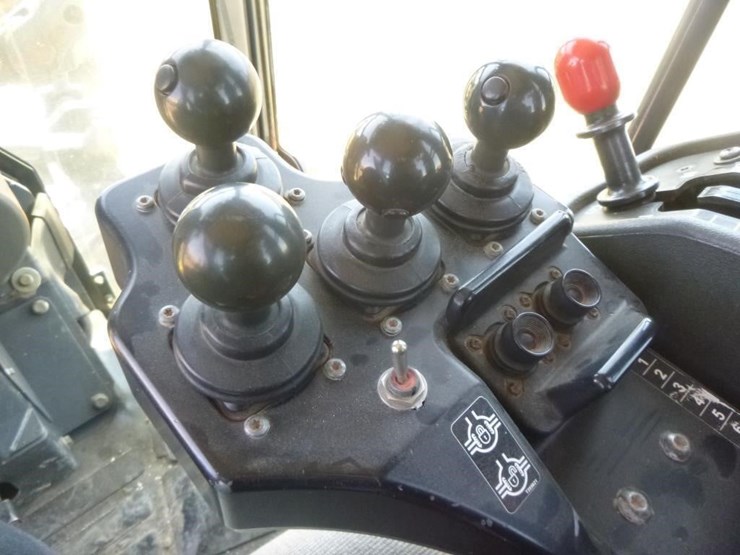 2013-deere-872gp-image-10