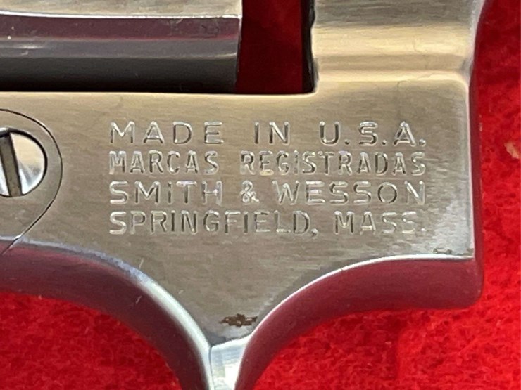 smith-&-wesson-model-63-revolver-.22-lr-image-19