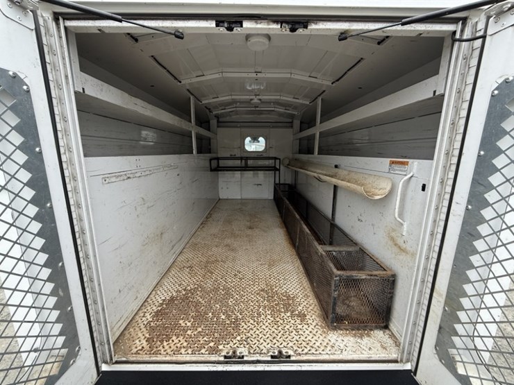 2016-ford-transit-image-20