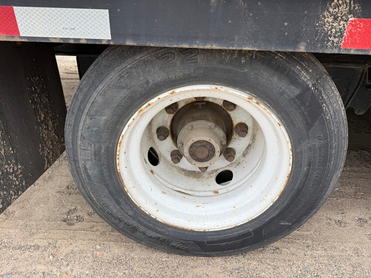 #3909-•-2019-felling-32'-equipment-trailer-image-37