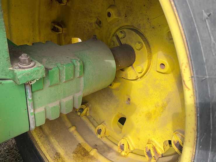 1983-john-deere-8650-image-13