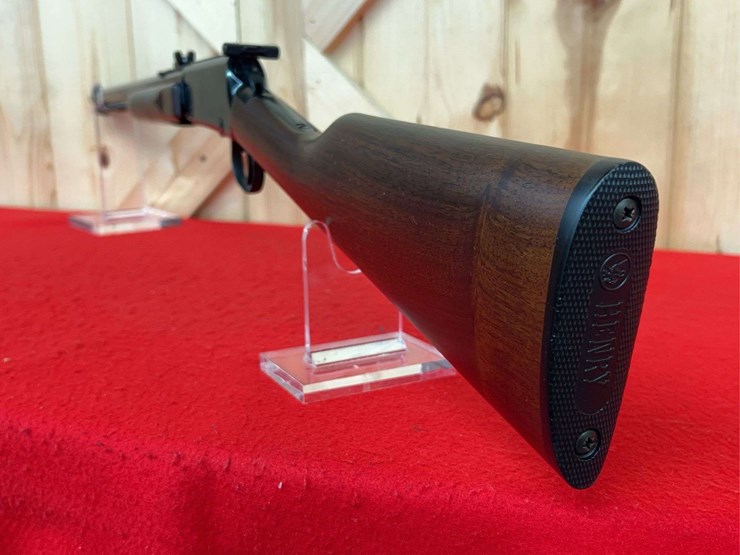 henry-repeating-arms-h003tm-pump-action-rifle-.22-magnum-image-3