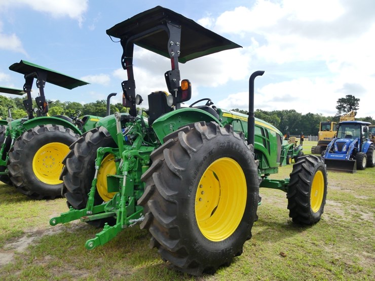 2024-john-deere-5120m-image-3