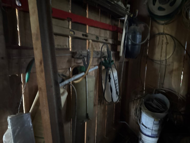 #61-•-contents-of-stall-image-4