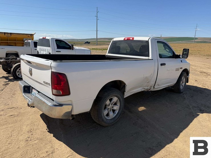 2014-dodge-1500-image-4