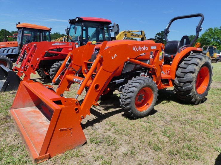 2022-kubota-l4701-image-1