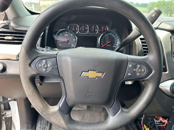 2020-chevrolet-tahoe-image-16