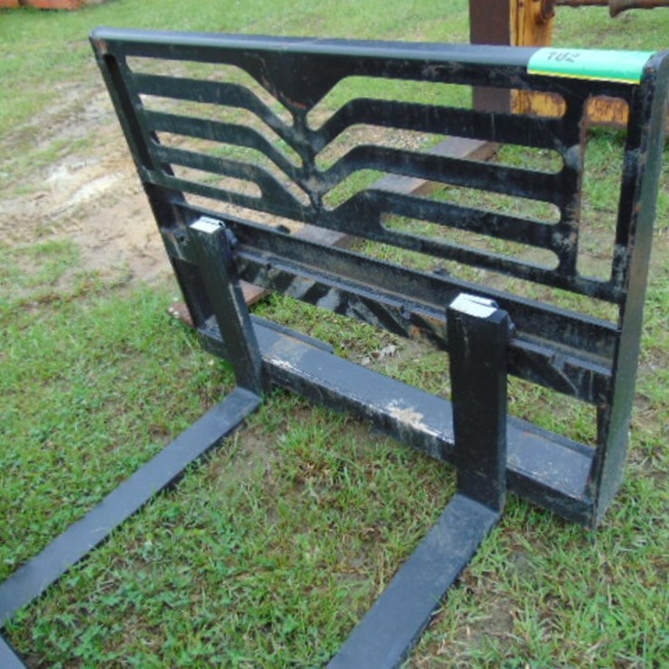 QUICK ATTACH SOLID FORK HANGER
