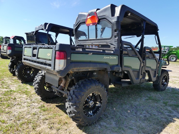 2020-john-deere-2020-image-3