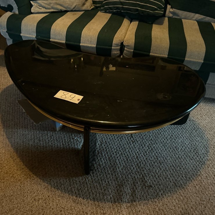 #89 • COFFEE TABLE AND END TABLE