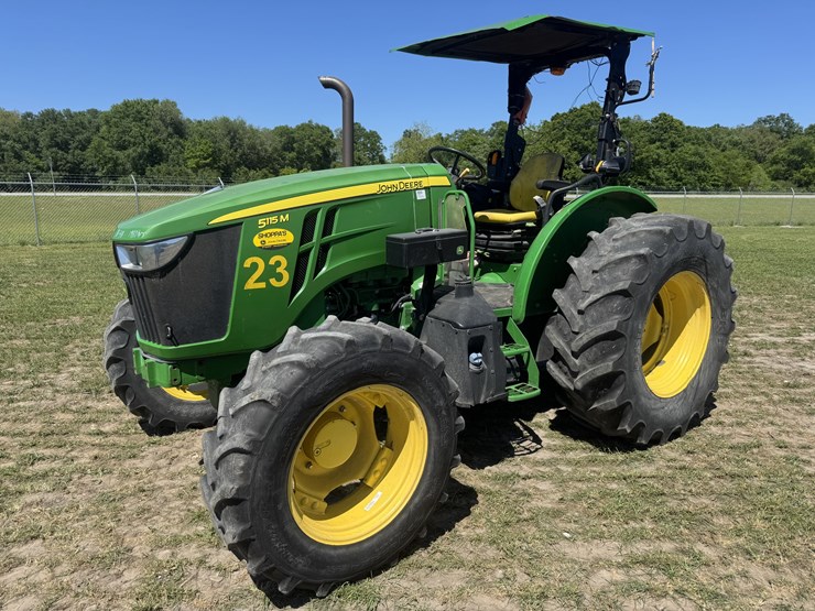 2022-john-deere-5115m-image-1