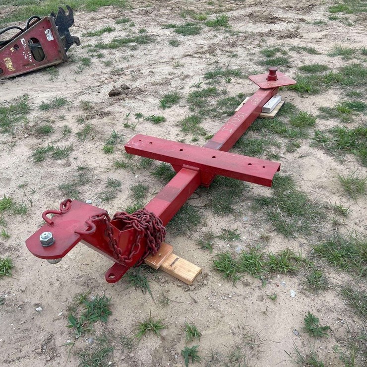 Tow Arm Attachment