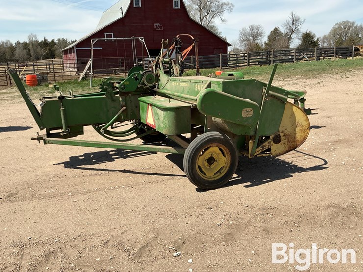 john-deere-24t-image-4
