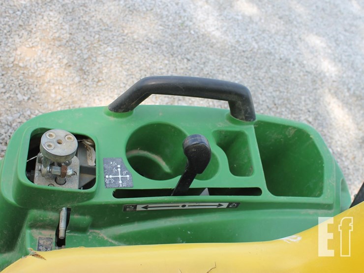 john-deere-1023e-image-17