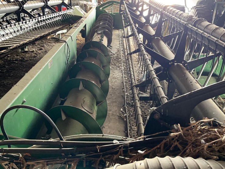 2004-john-deere-630f-image-16