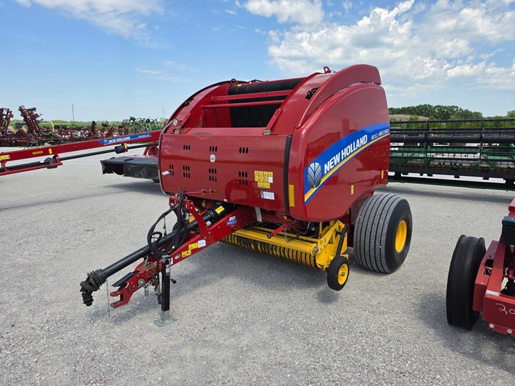 2020-new-holland-roll-belt-560-image-1