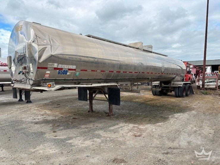 1995-khronert-307-ss-single-comp-6,500-gallon-insulated-t/a-chemical-tanker-trailer-image-4