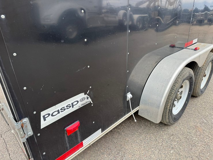 #3892-•-2015-haulmark-18'-enclosed-trailer-image-20