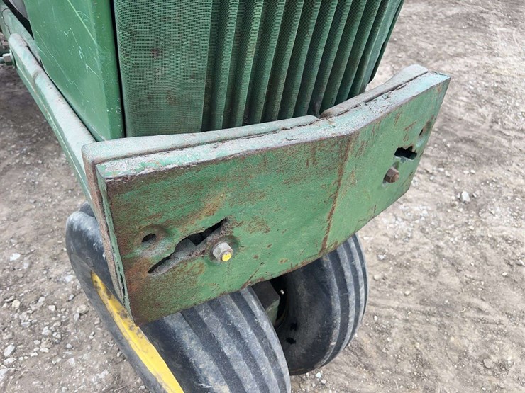 2010-john-deere-2010-image-19
