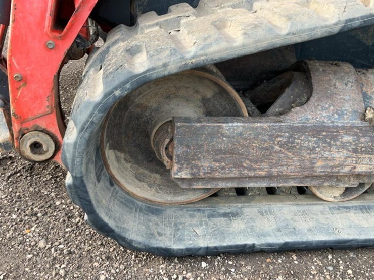 kubota-svl90-2-image-13