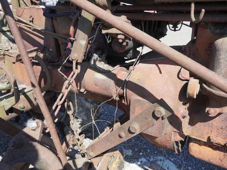 #2408-•-farmall-cub-a-tractor-with-sickle-bar-mower-image-21