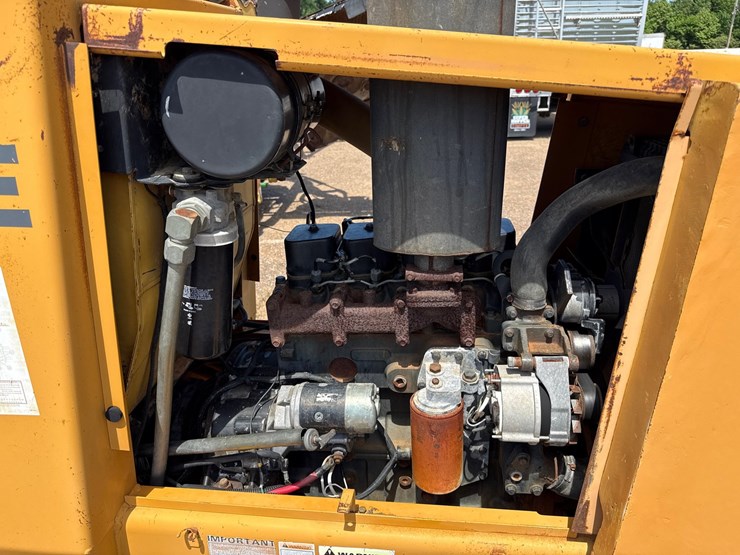 case-586e-image-12