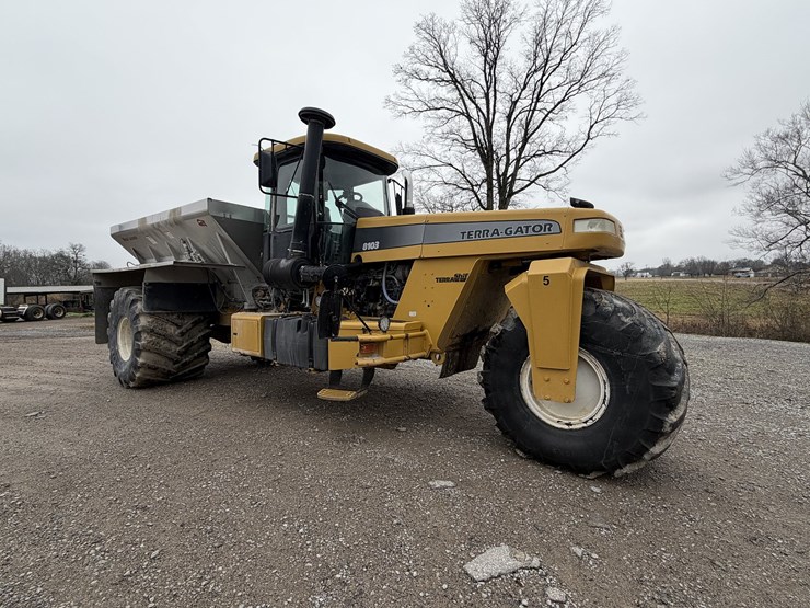 2005-terra-gator-8103-dry-floater-image-7